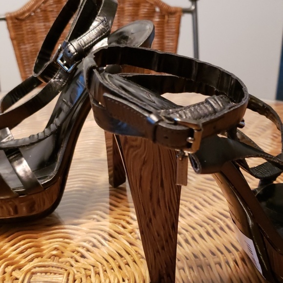 NWOB! Burberry Strappy Platform Heels 36 - Picture 7 of 8